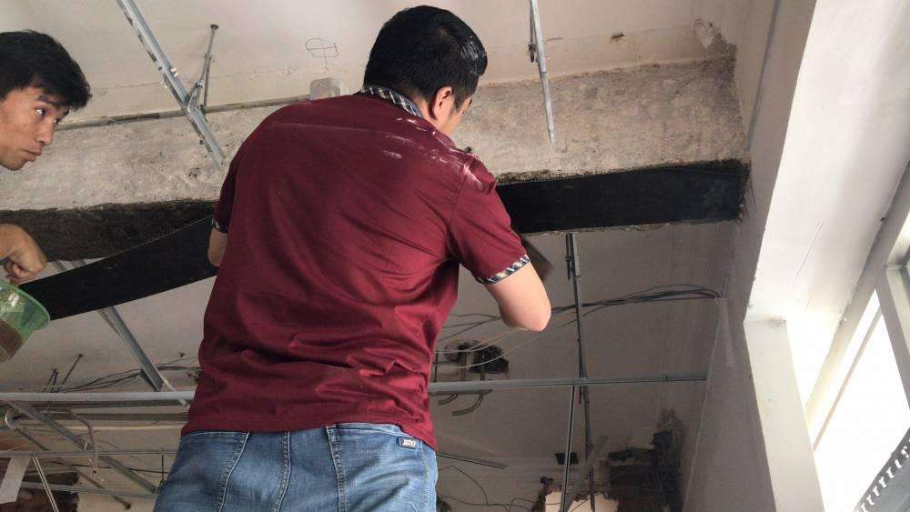 建筑施工为何需要碳纤维结构加固？又有哪些情况不适合建筑碳纤维布加固(图1)